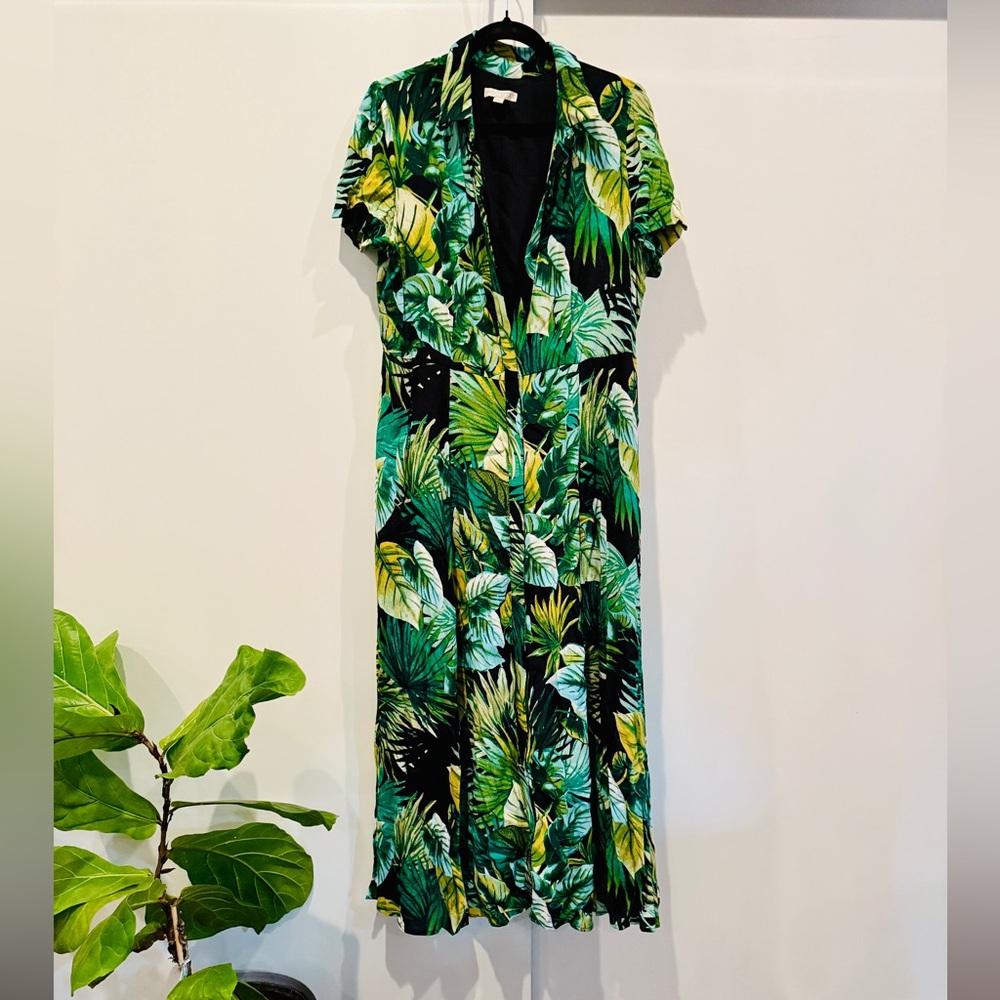 Eva Mendes long button up dress 
Size Large